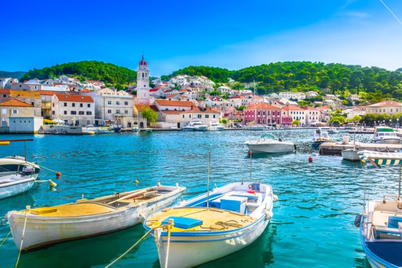 Southern Dalmatia Deluxe Cruise from Split