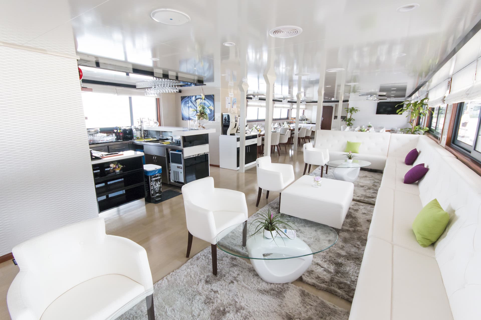 MV Infinity Croatia cruise ship dining 2