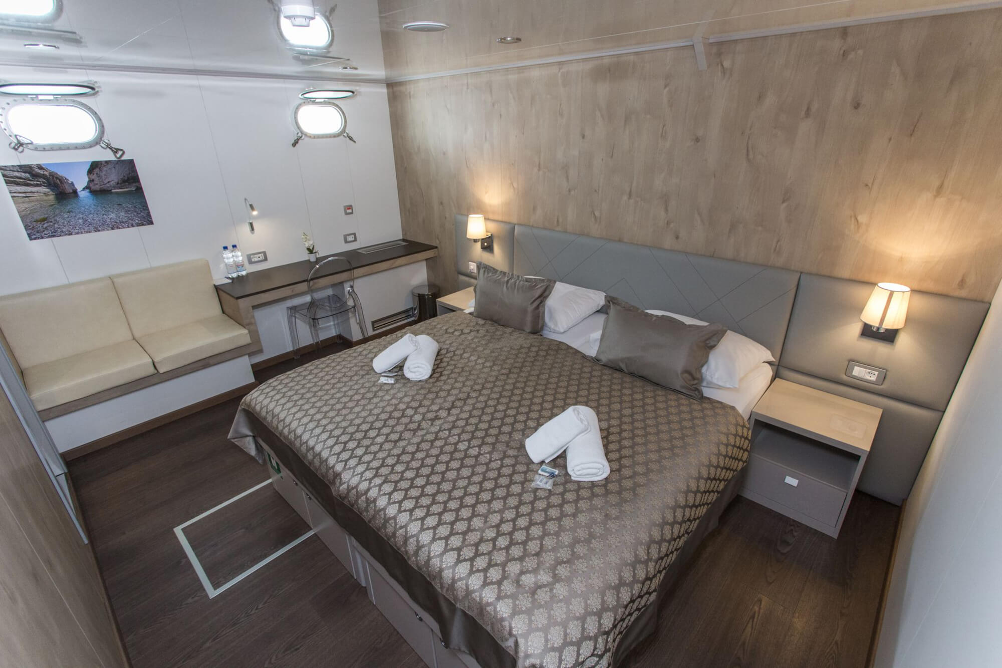 Adriatic Sun Croatia cruise ship cabin