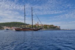 Stella Maris boat sailing Croatia